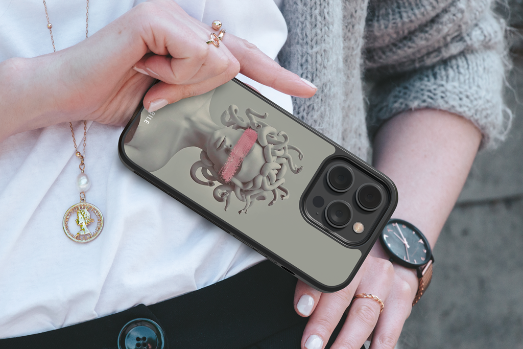 Husa Medusa Apple iPhone Impact Ultra