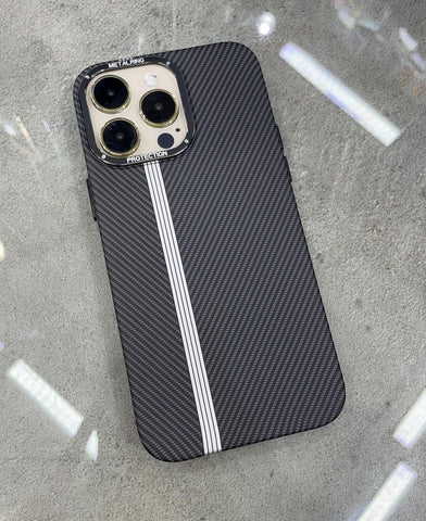 Husa Metal Ring Carbon Black pentru Apple iPhone 15 Pro Max - StarMobile.ro - Modă pentru telefon