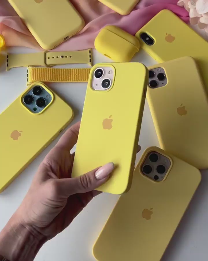 Husa Silicon Interior Microfibra Yellow Apple iPhone 11